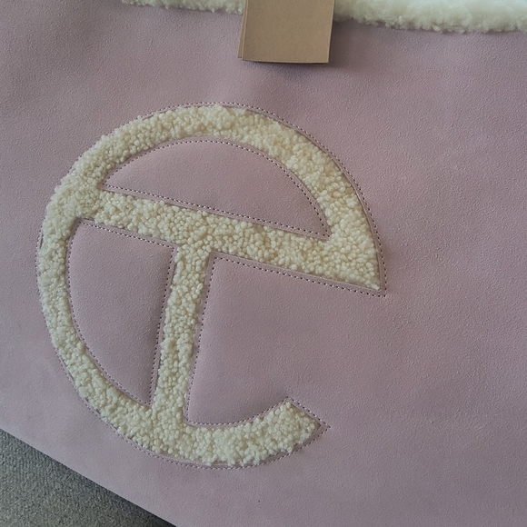 UGG X TELFAR Large Shopper Bag In Pink - Picture 4 of 12